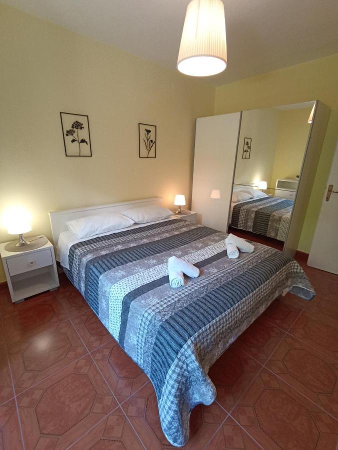 Apartment 70 M From The Beach Podgora Exterior foto